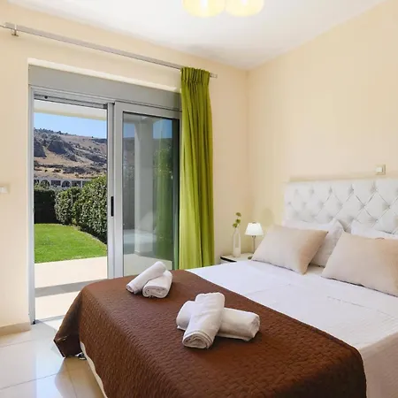 Villa Rodos Zeus By *